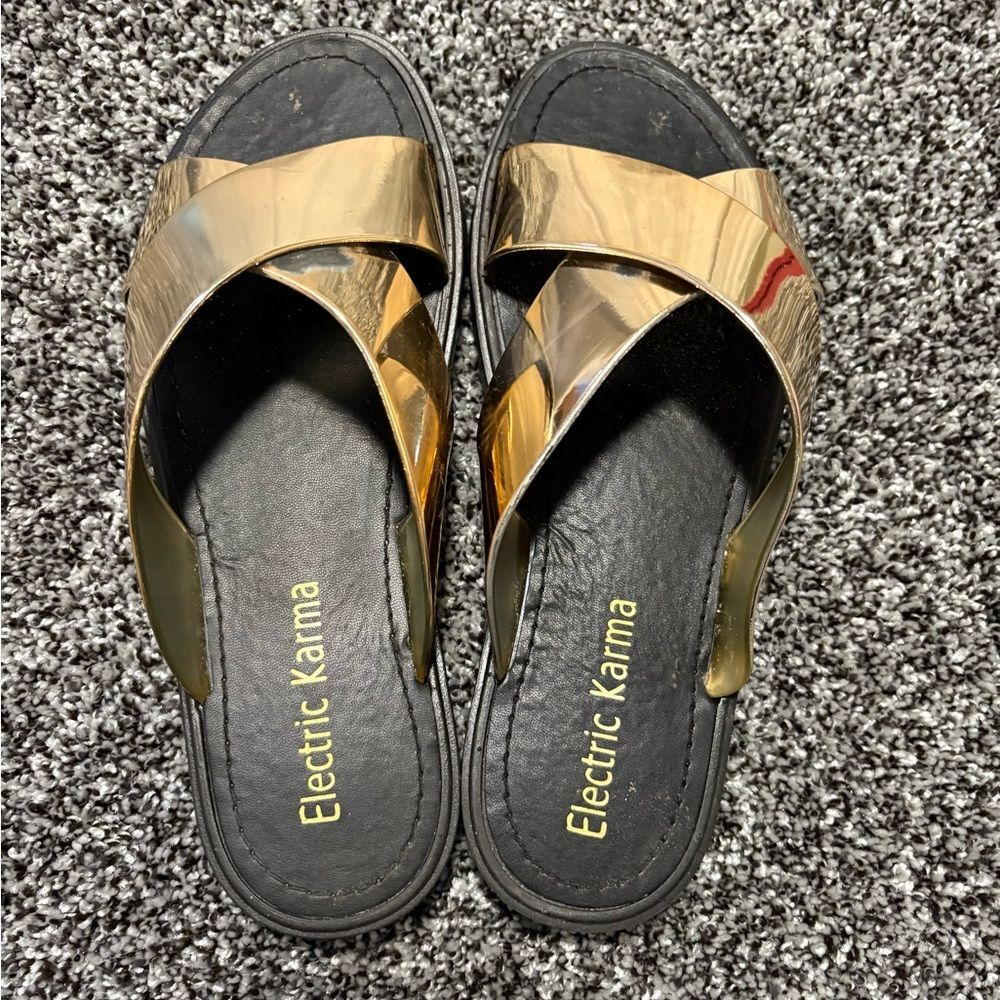 Electric karma Shiny Gold Women's Sandals size 8